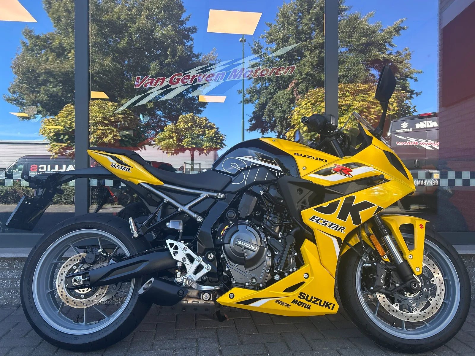 Suzuki GSX-8R (2026) — foto 1
