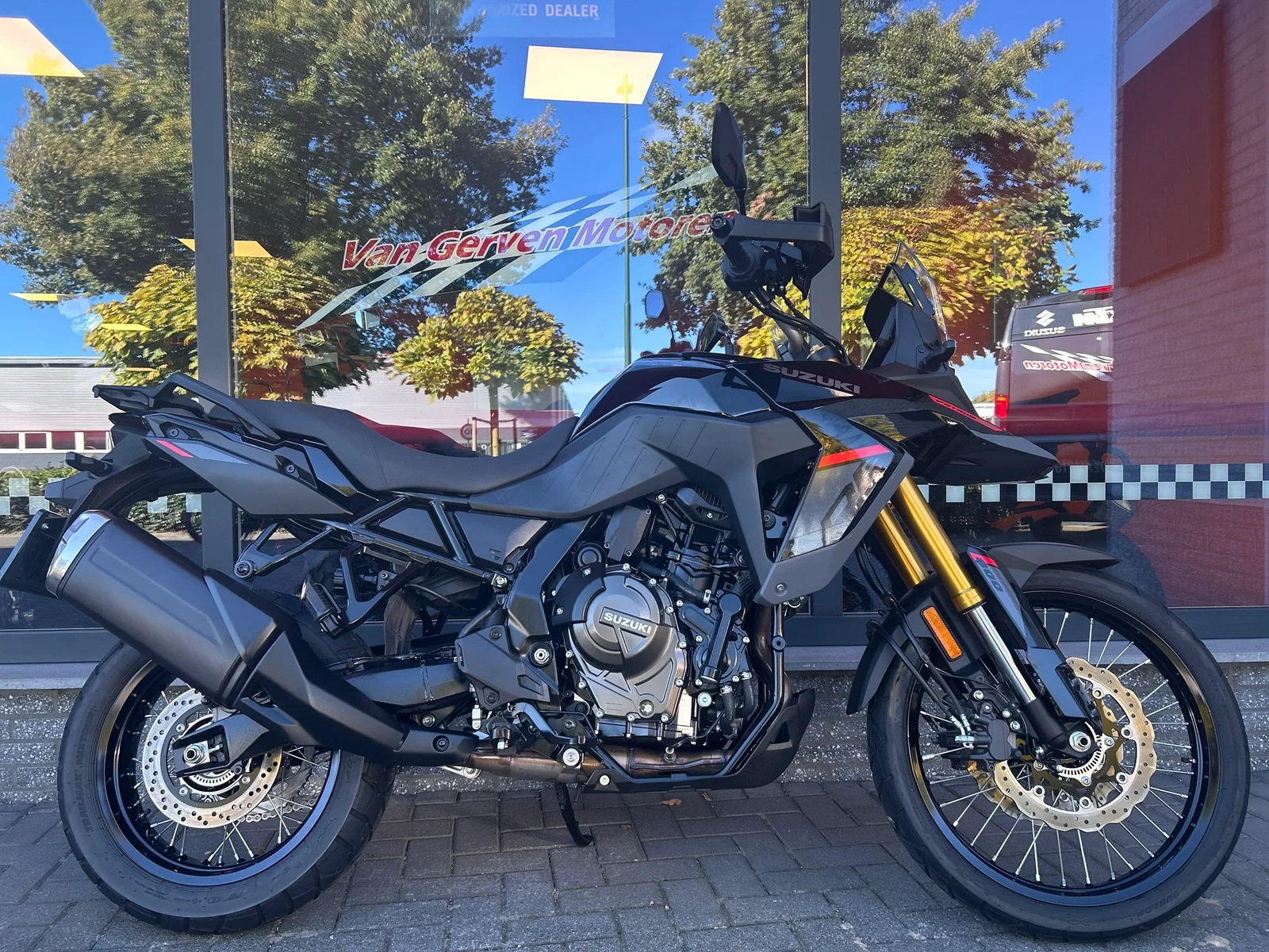 Suzuki V-Strom 800 DE (2026) — foto 1