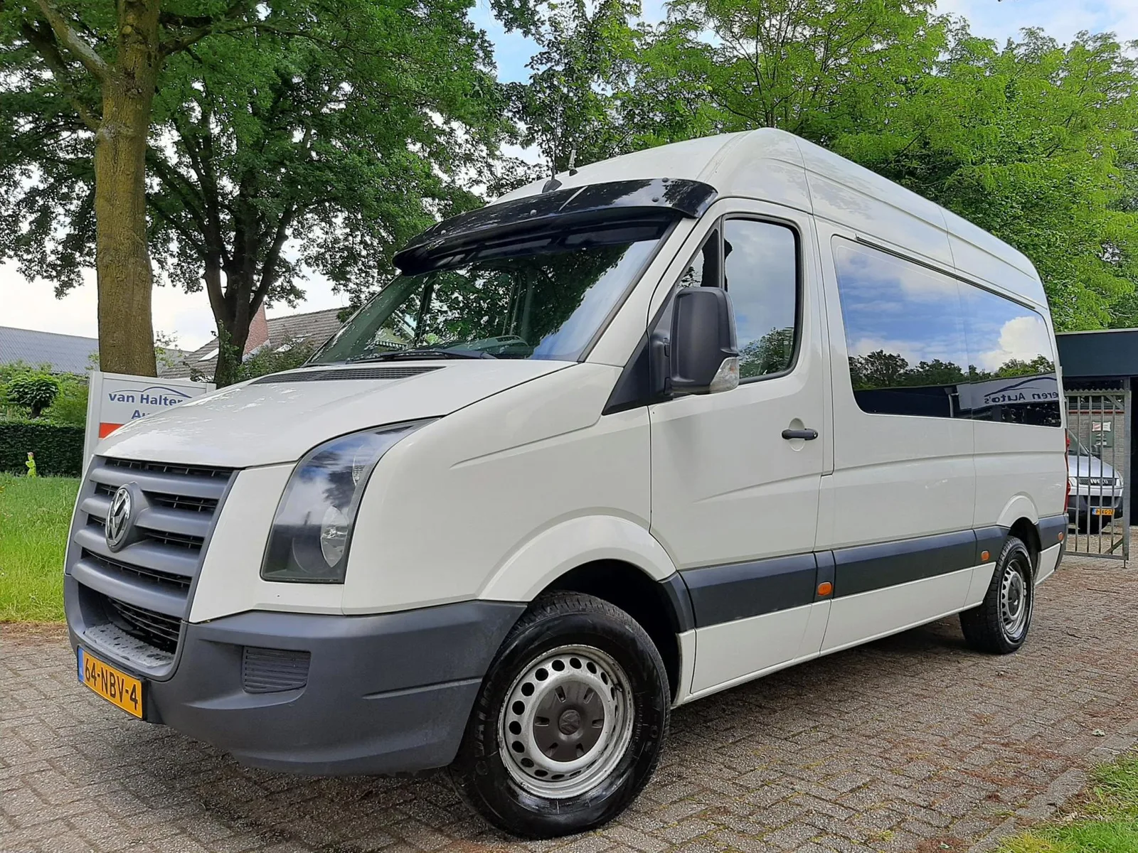 Volkswagen Crafter (2010) — foto 1
