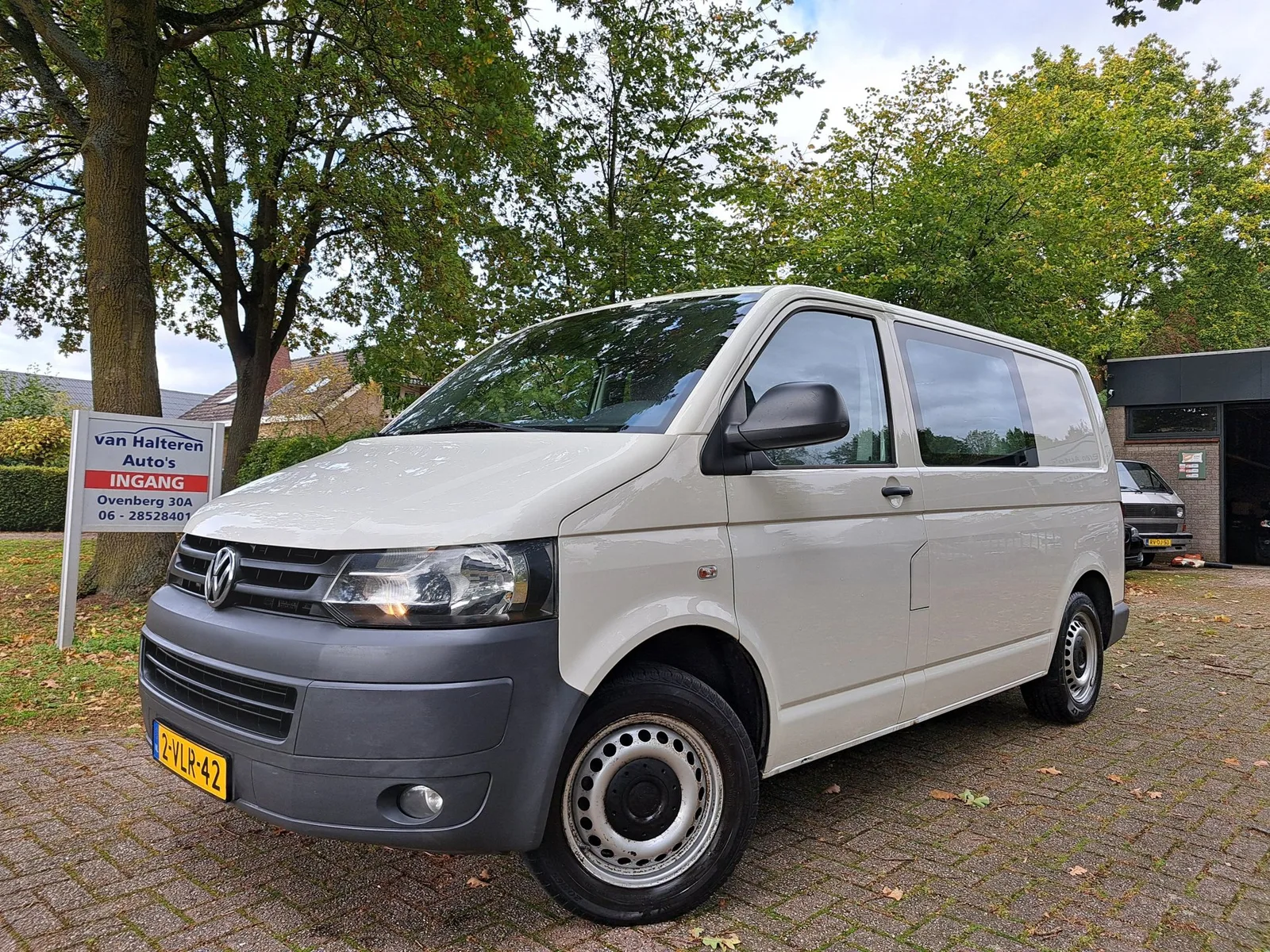 Volkswagen Transporter (2011) — foto 1