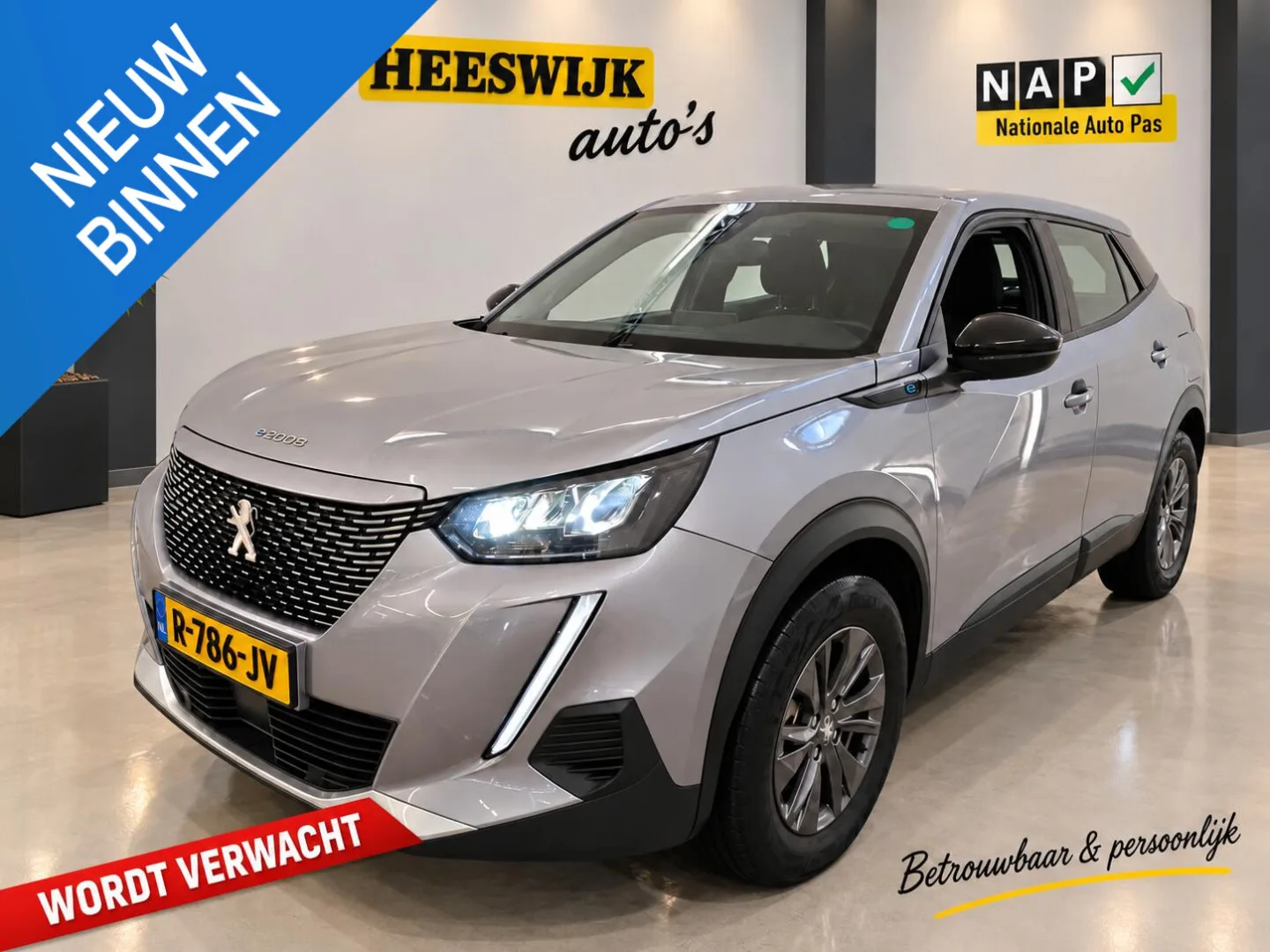Peugeot e-2008 (2022) — foto 1