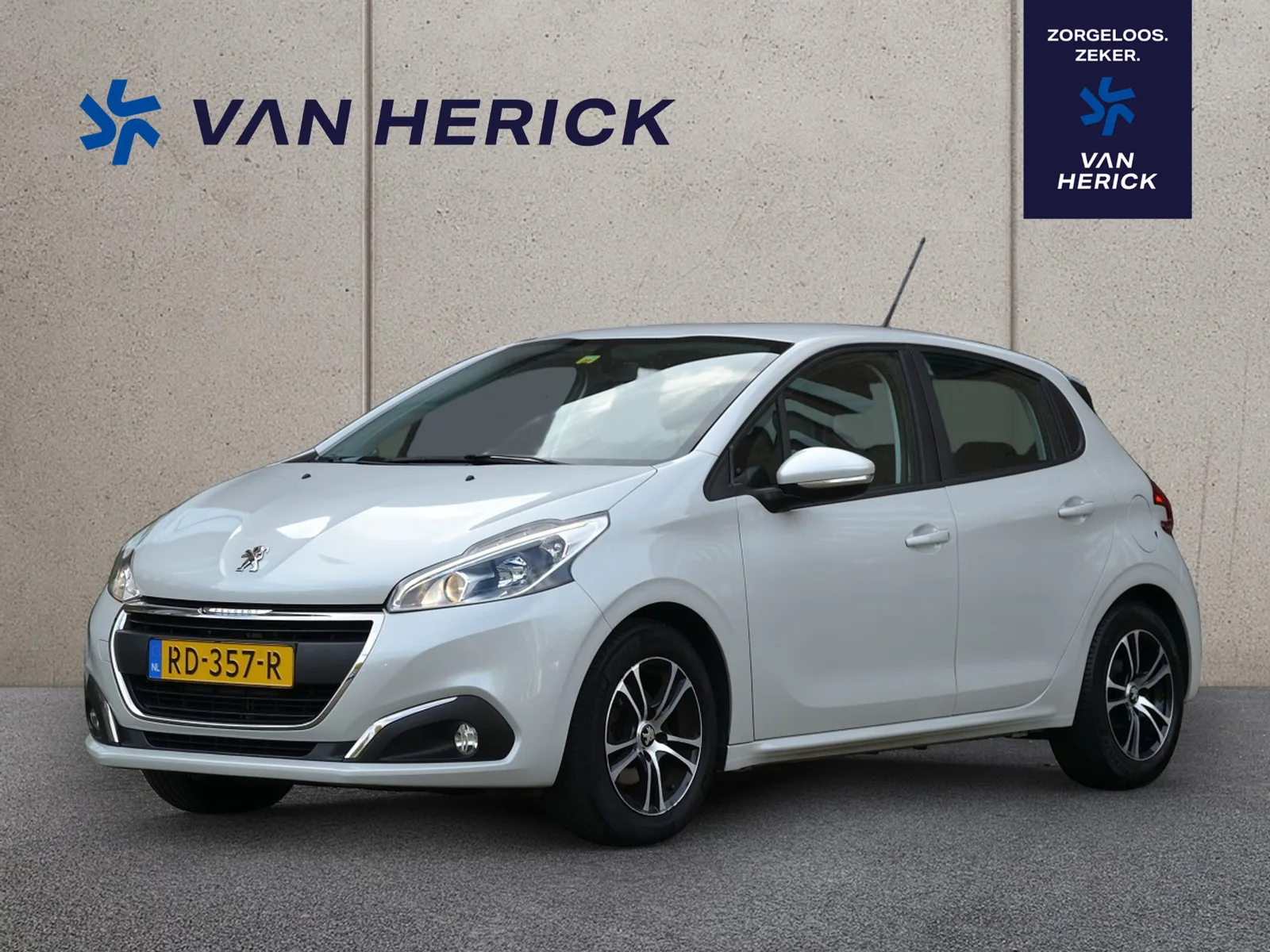 Peugeot 208 (2017) — foto 1