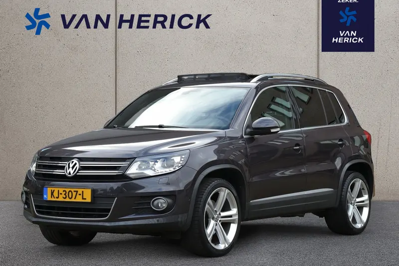 Volkswagen Tiguan (2016)