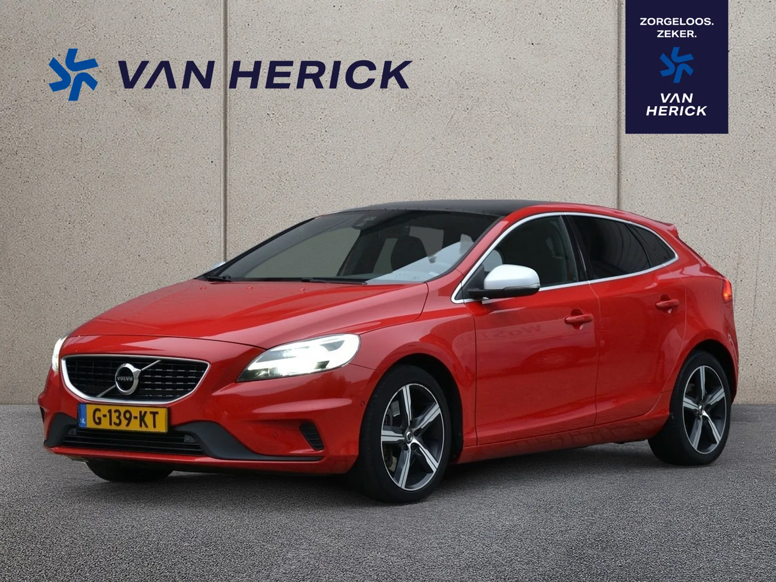 Volvo V40 (2019) — foto 1