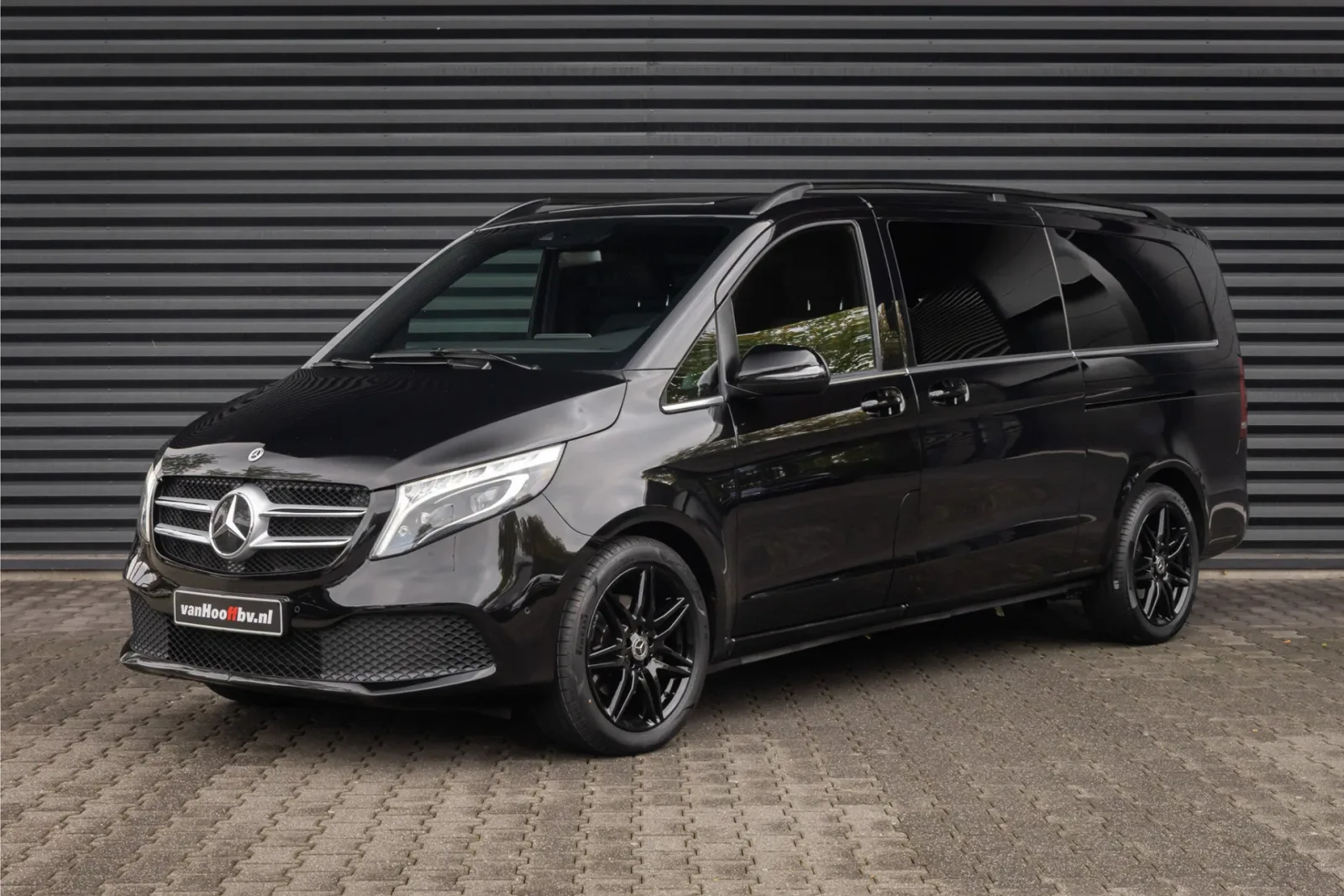 Mercedes-Benz V-Klasse (2021) — foto 1