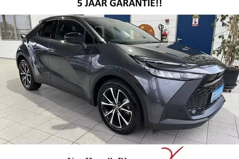 Toyota C-HR (2024)