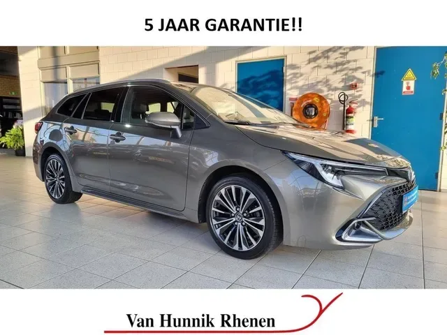 Toyota Corolla (2023) — foto 1