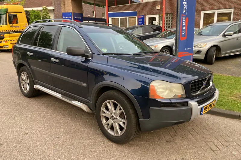 Volvo XC90 (2004)