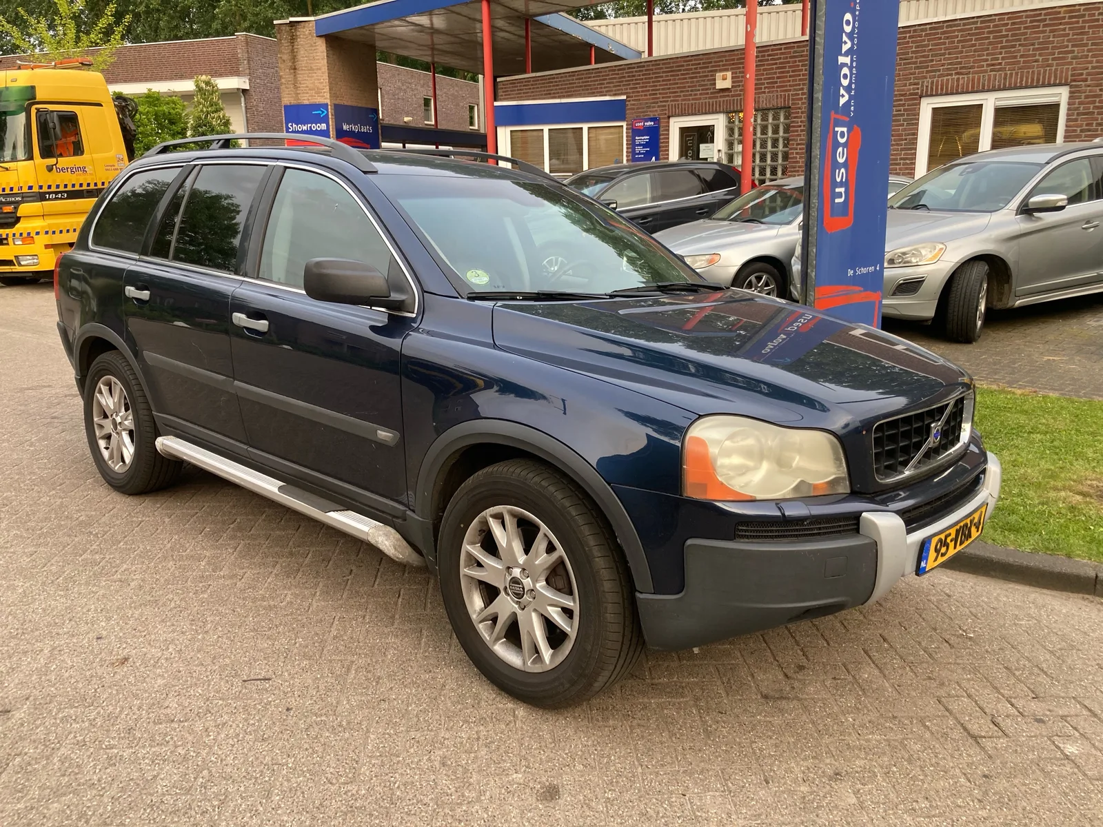 Volvo XC90 (2004) — foto 1