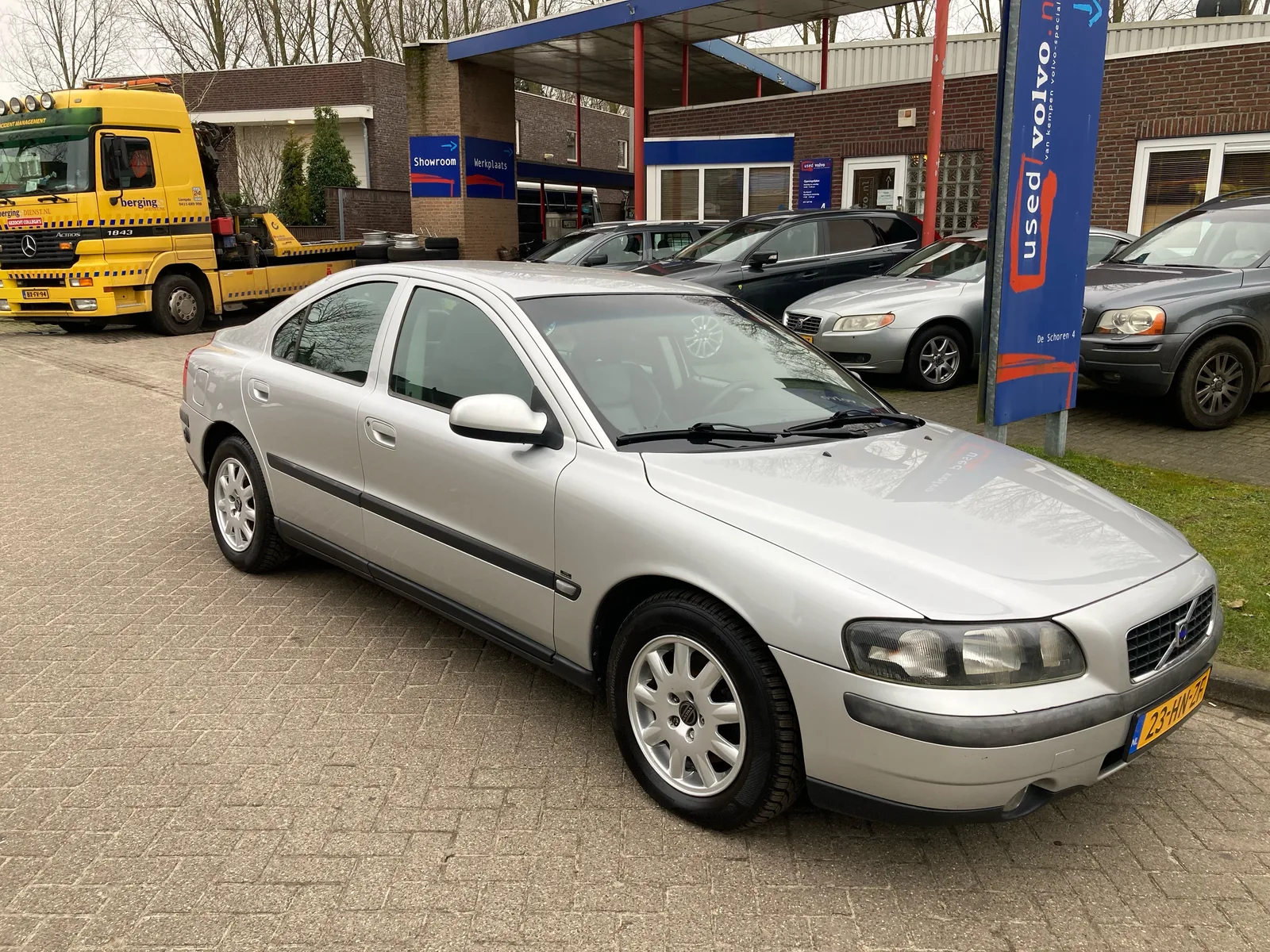 Volvo S60 (2001) — foto 1