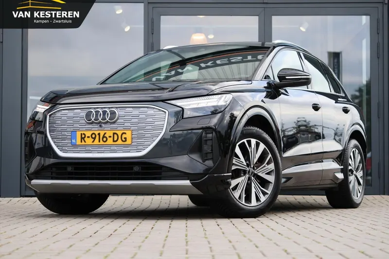 Audi Q4 e-tron (2022)