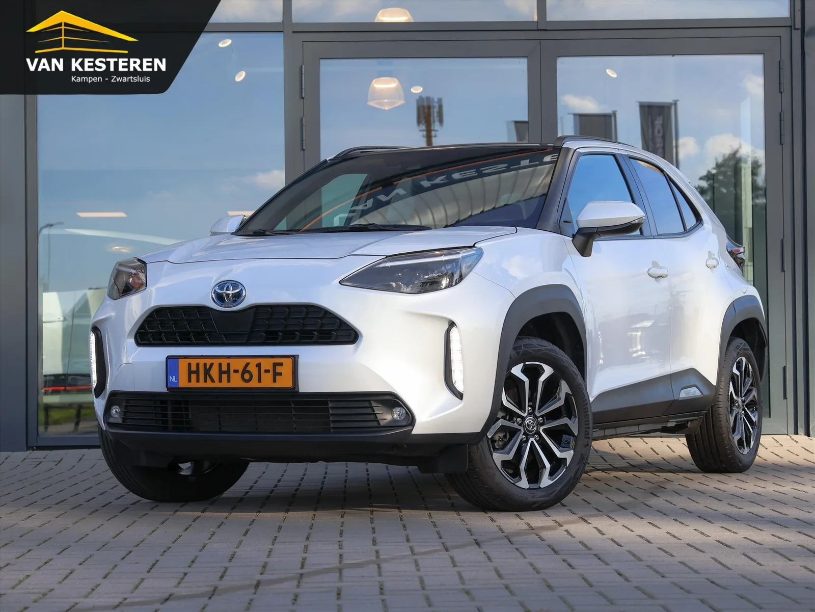 Toyota Yaris Cross (2024) — foto 1