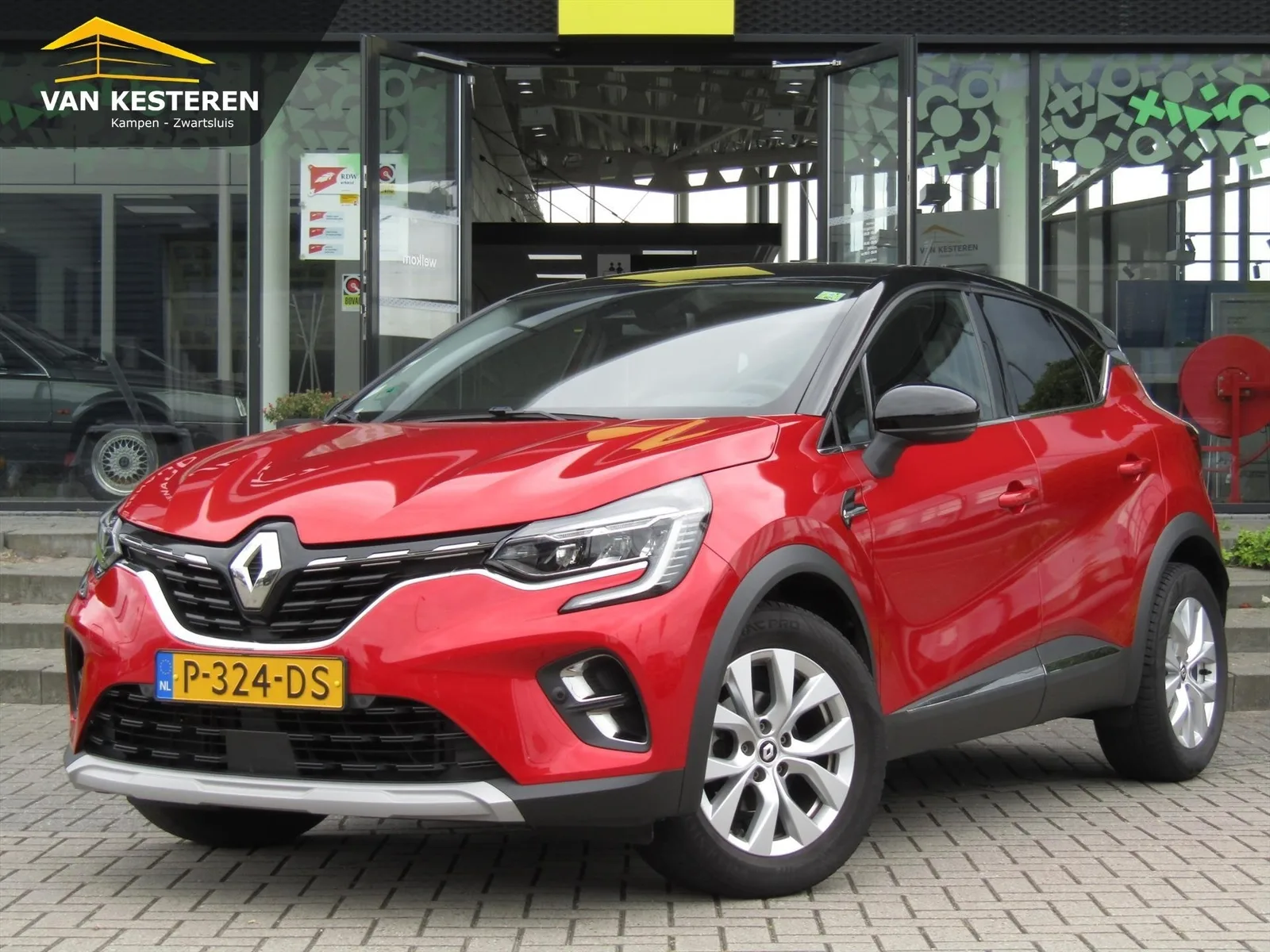 Renault Captur (2022) — foto 1
