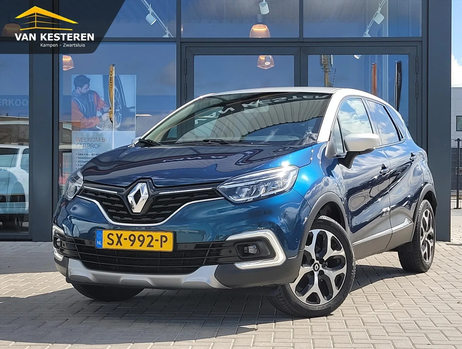 Renault Captur (2018) — foto 1