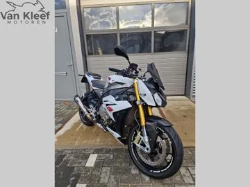 BMW S 1000 R (2014) — foto 1