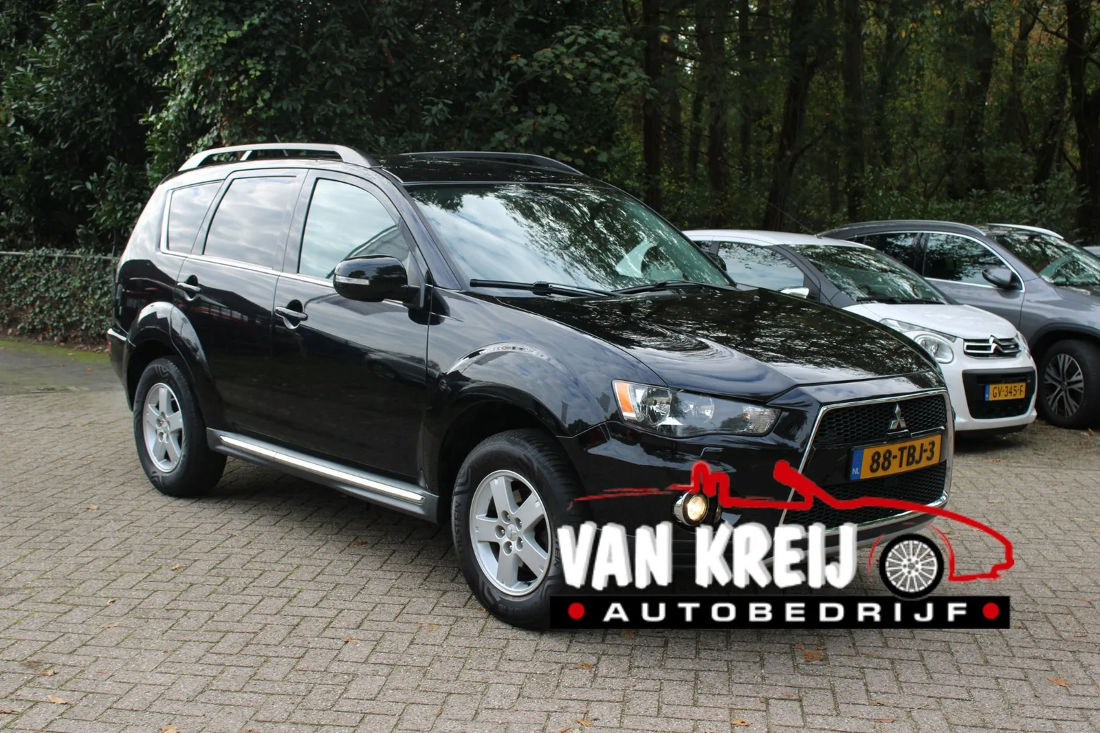 Mitsubishi Outlander (2012) — foto 1