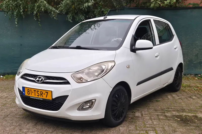 Hyundai i10 (2012)