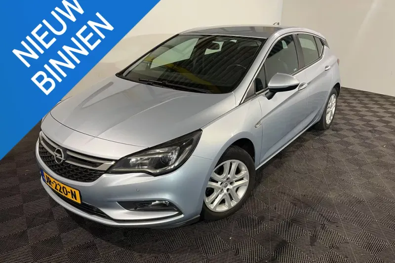 Opel Astra (2016)