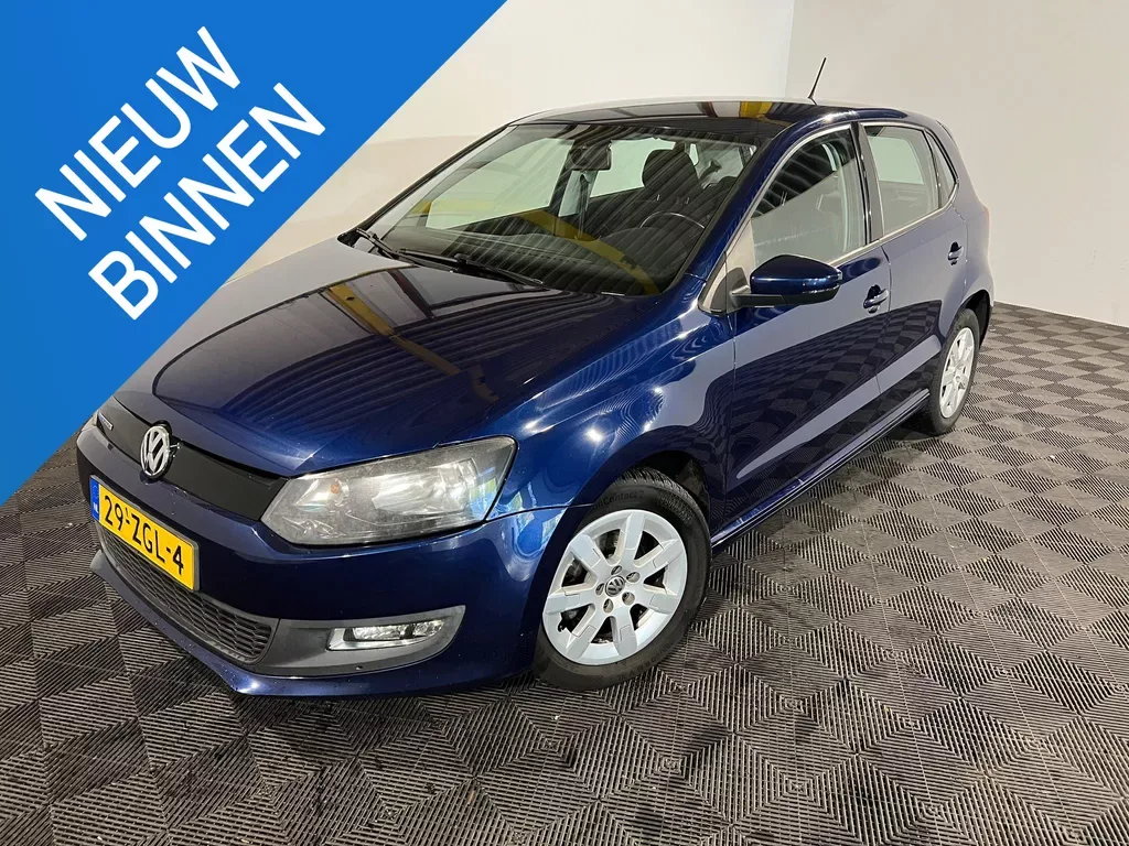 Volkswagen Polo (2012) — foto 1