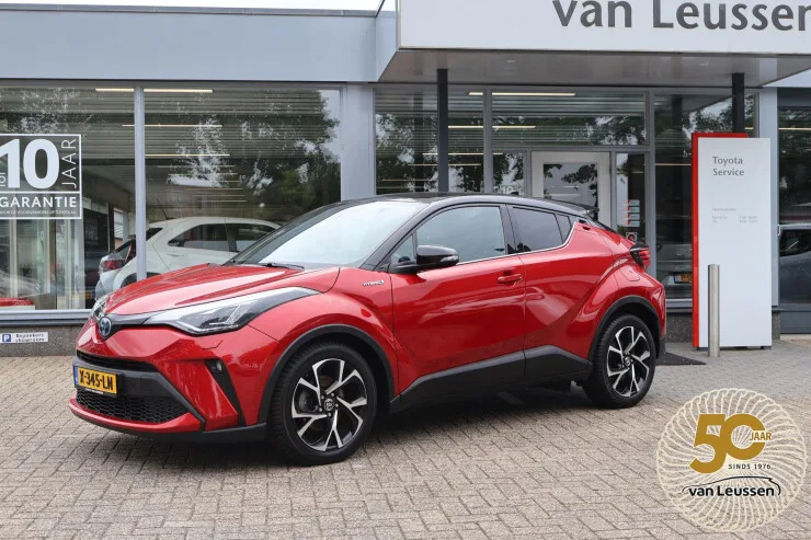 Toyota C-HR (2020) — foto 1
