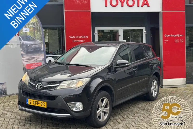 Toyota RAV4 (2014)