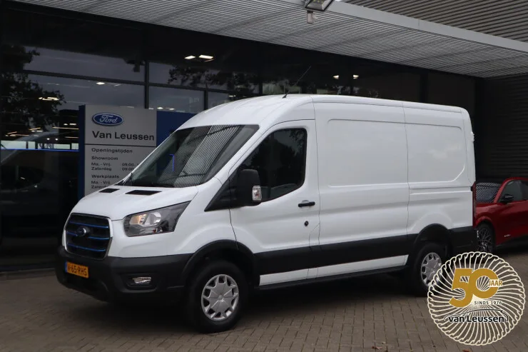 Ford E-Transit (2024) — foto 1
