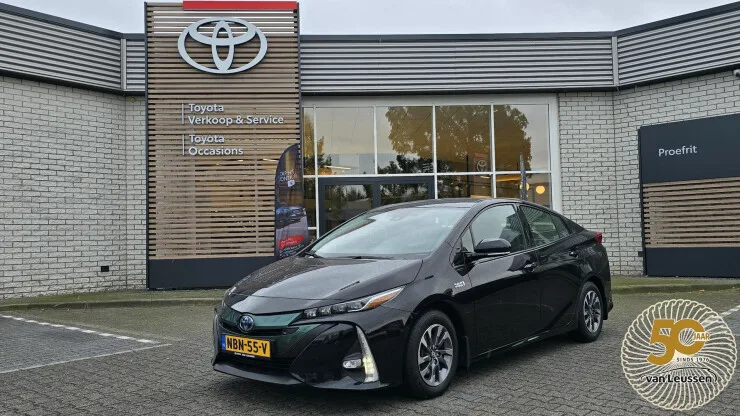 Toyota Prius (2020) — foto 1