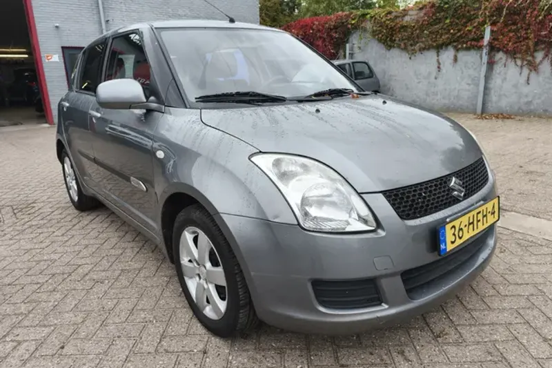 Suzuki Swift (2008)
