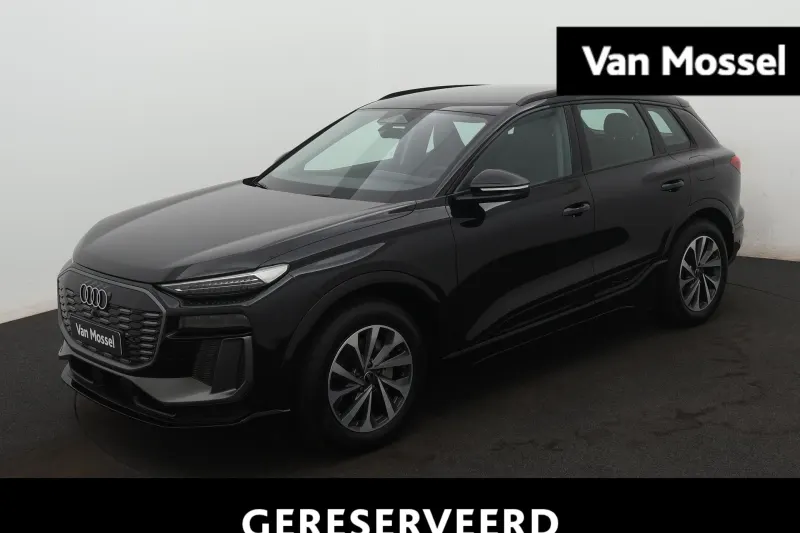 Audi Q6 e-tron (2025)