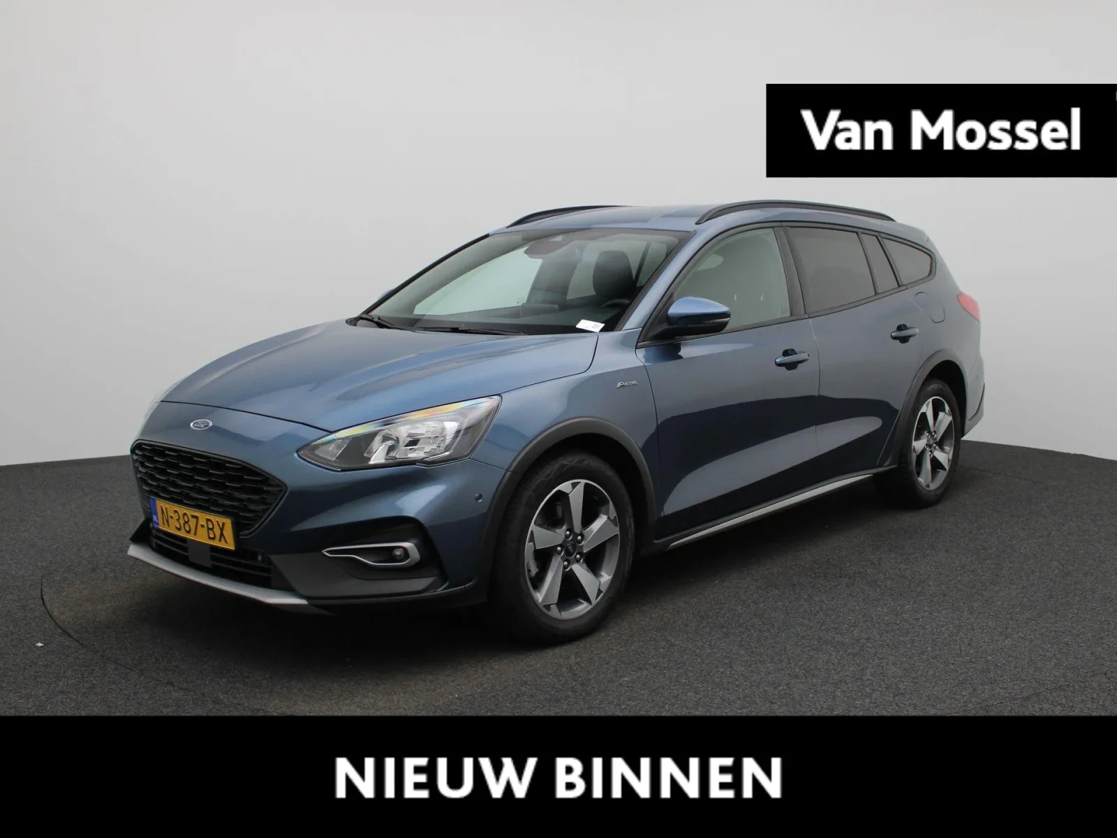 Ford Focus (2021) — foto 1