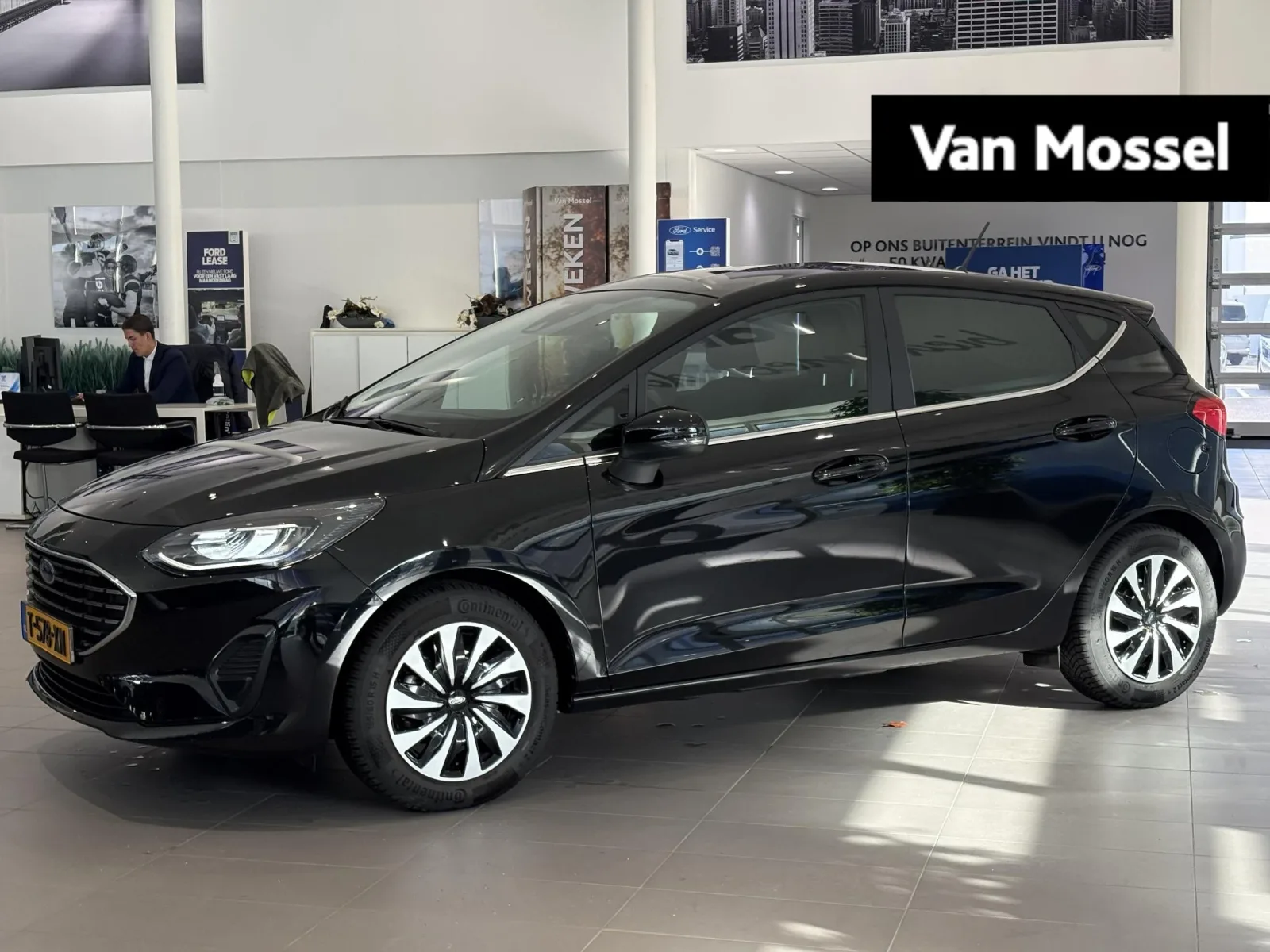 Ford Fiesta (2023) — foto 1