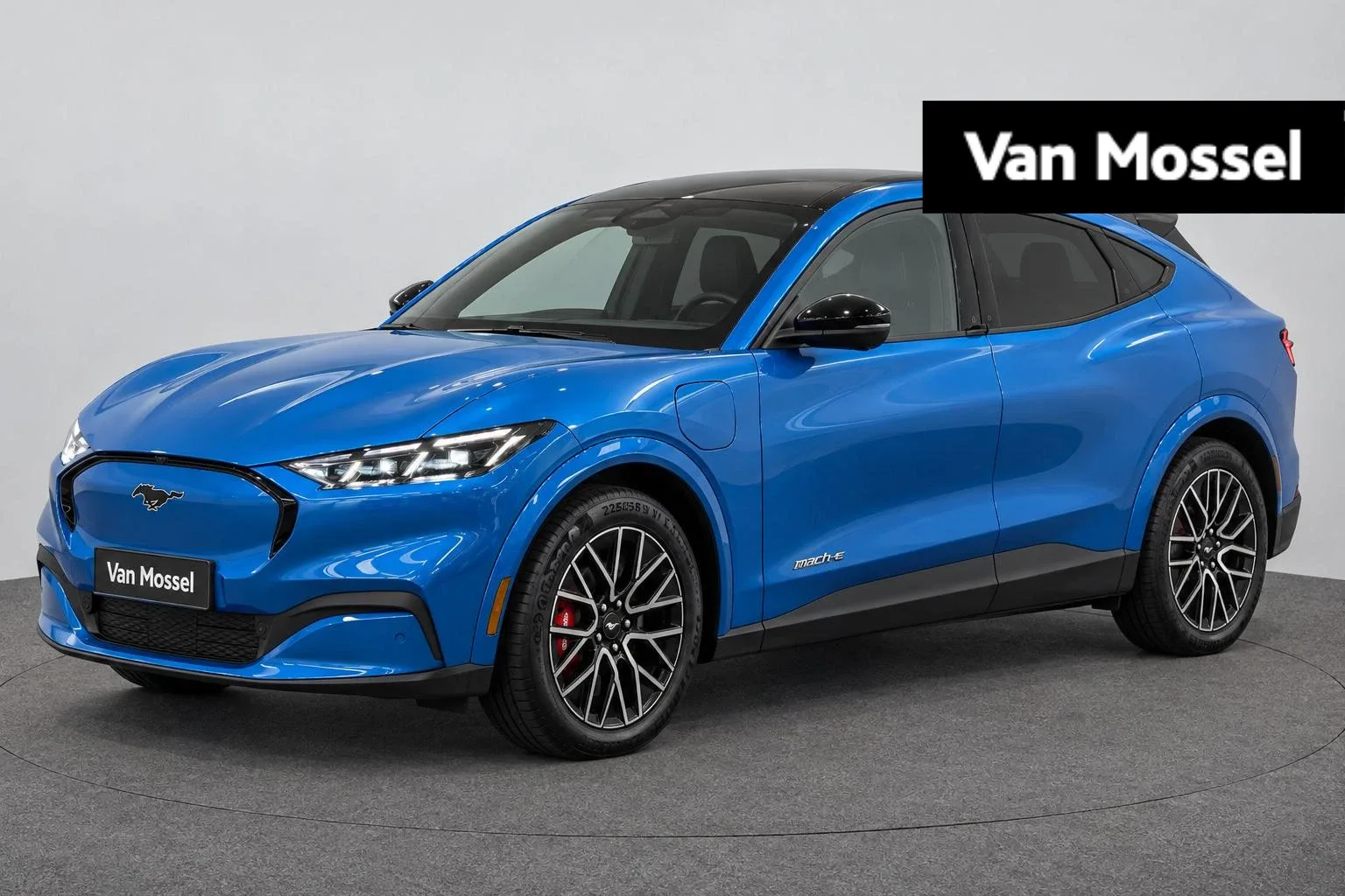 Ford Mustang Mach-E (2026) — foto 1