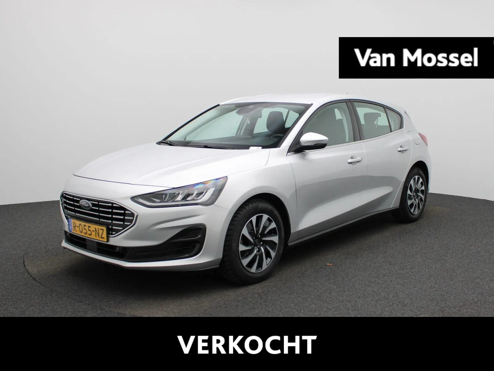 Ford Focus (2022) — foto 1