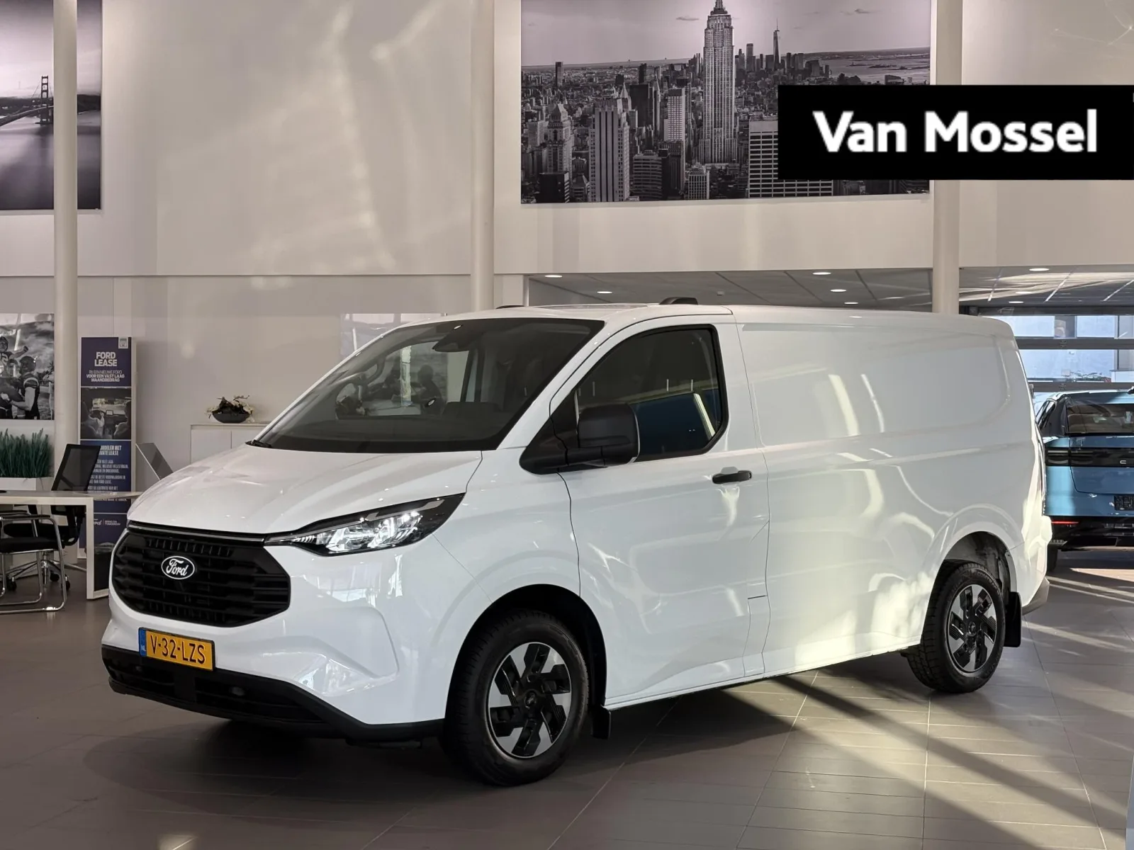 Ford Transit Custom (2025) — foto 1