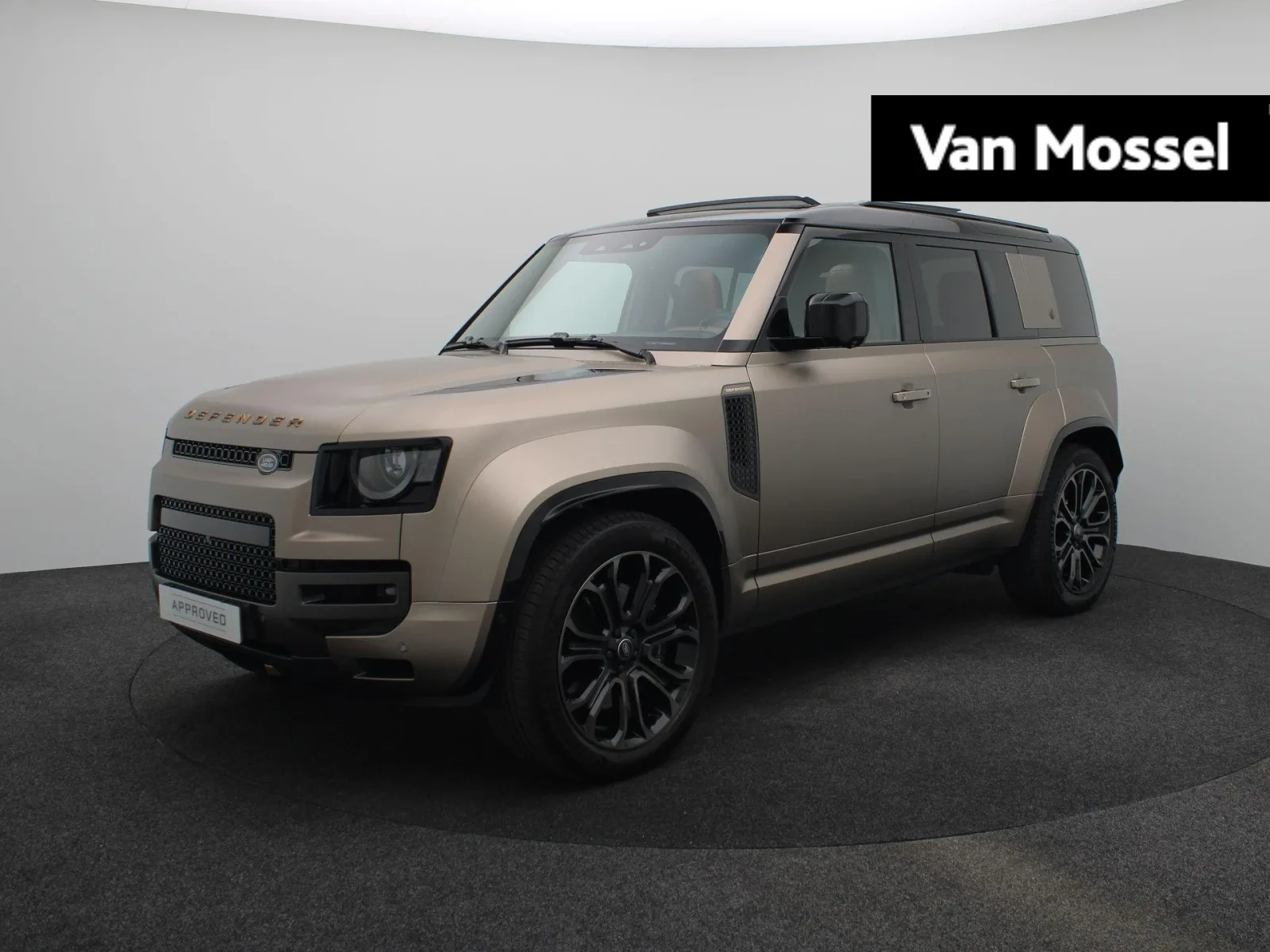 Land Rover Defender (2025) — foto 1