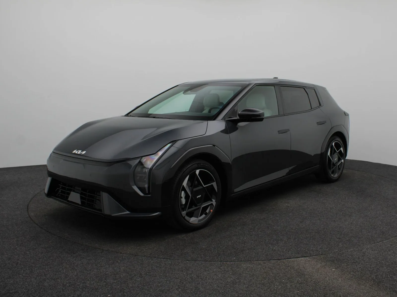 Kia EV4 (2026) — foto 1
