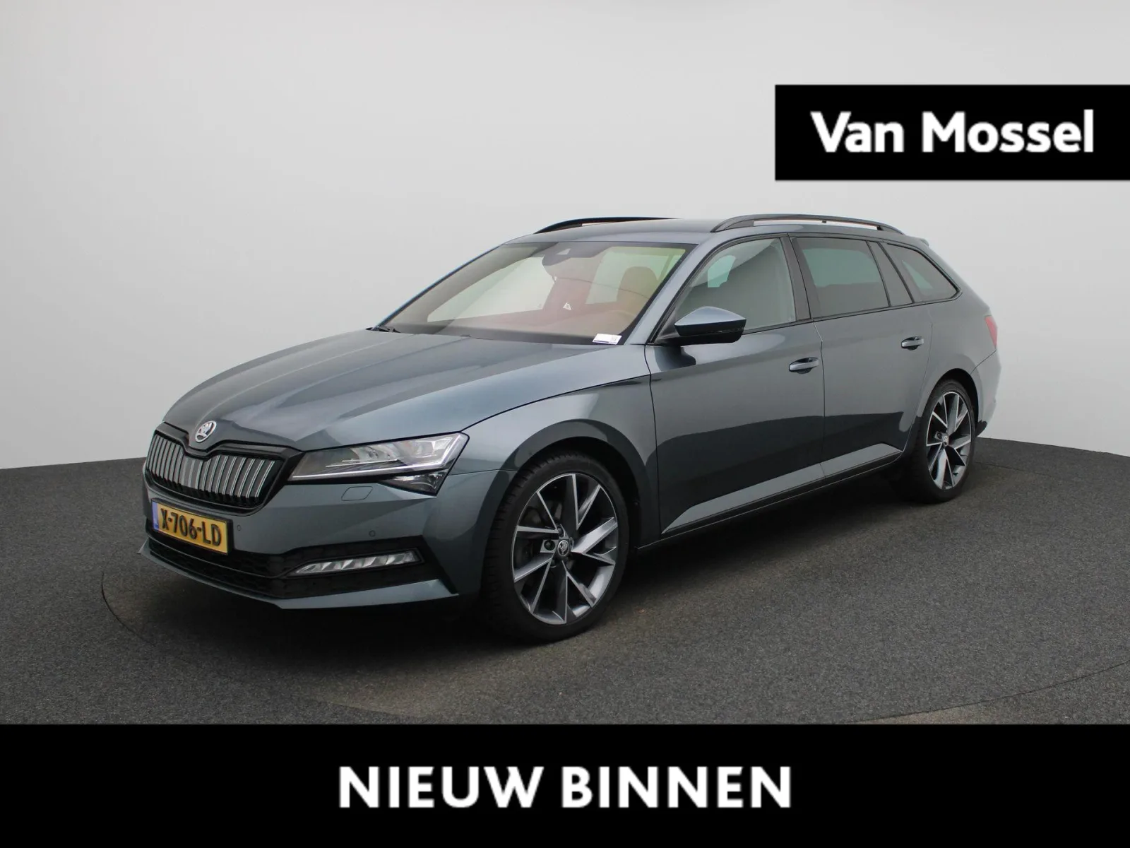 Škoda Superb (2020) — foto 1