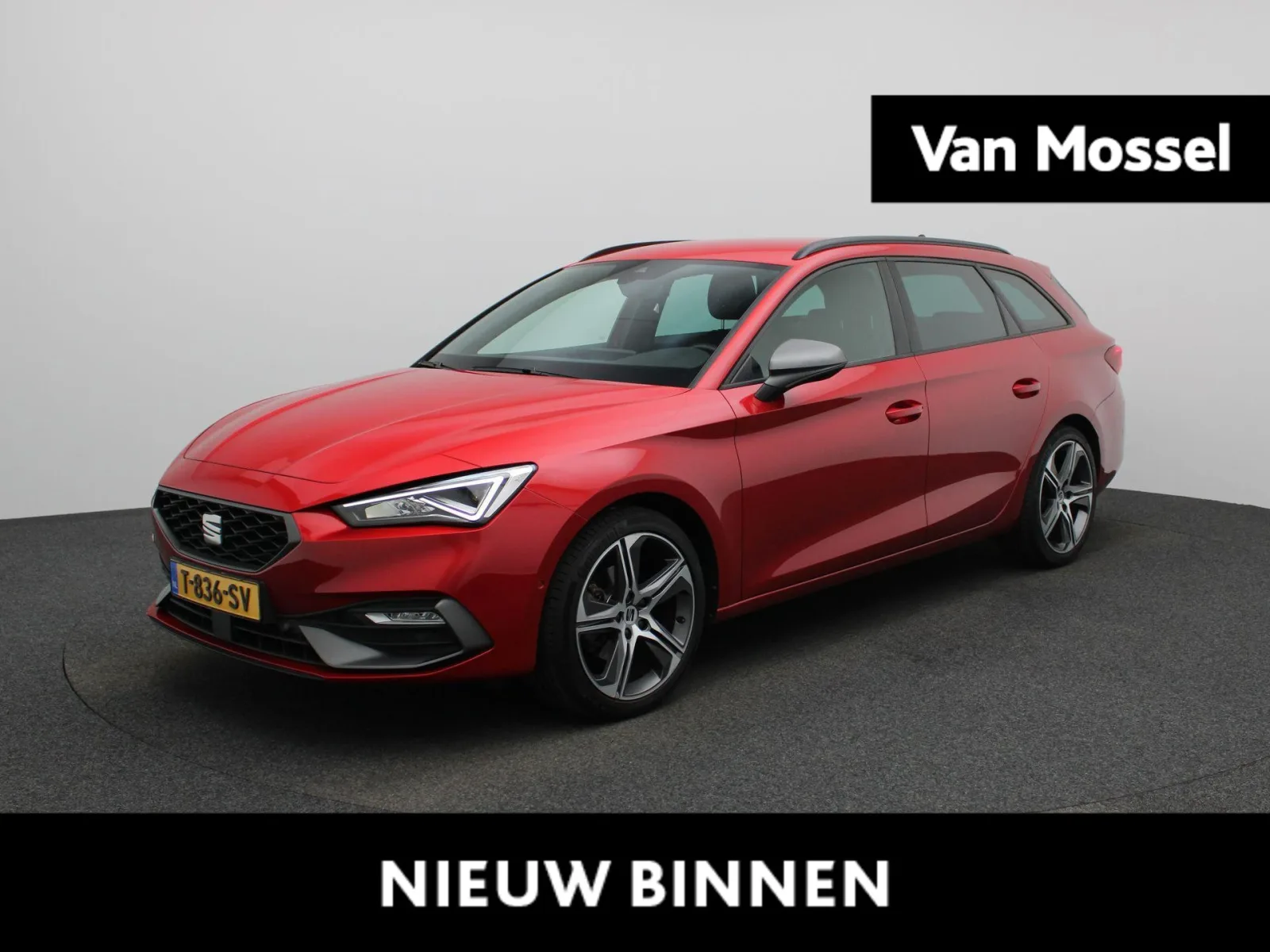 SEAT Leon Sportstourer (2023) — foto 1