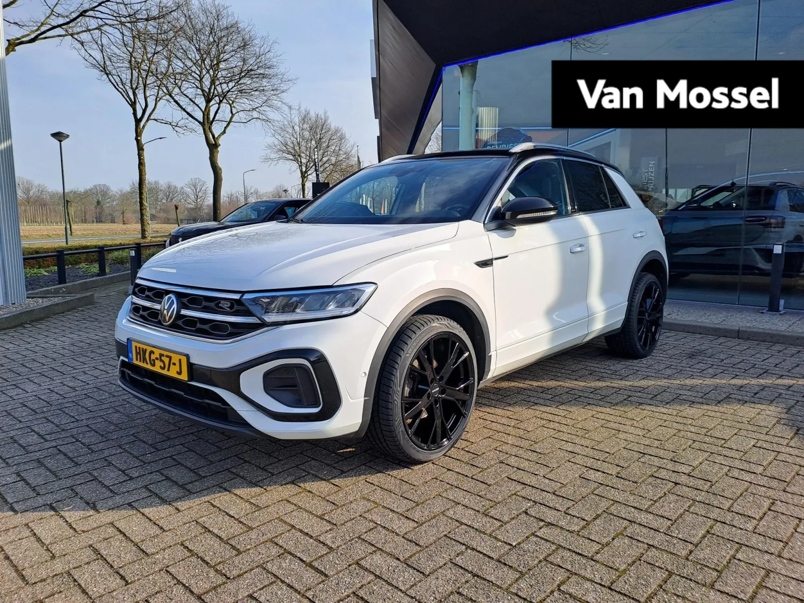Volkswagen T-Roc (2022) — foto 1