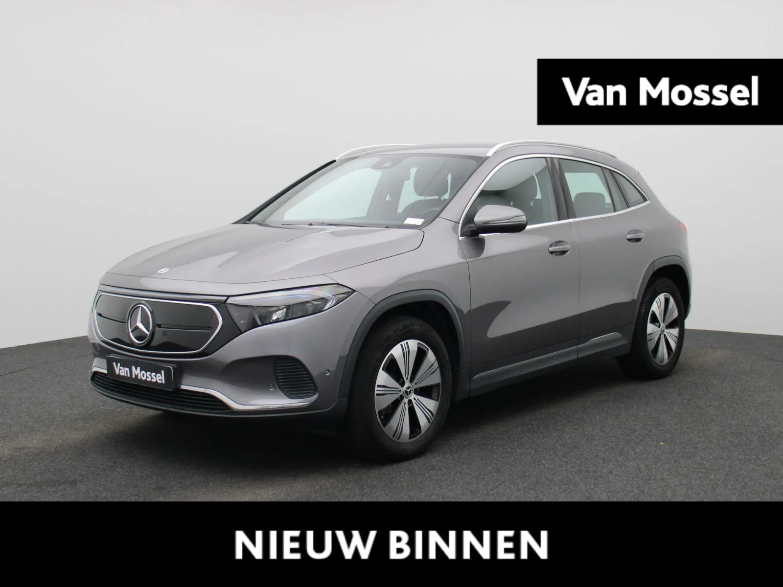 Mercedes-Benz EQA (2023) — foto 1