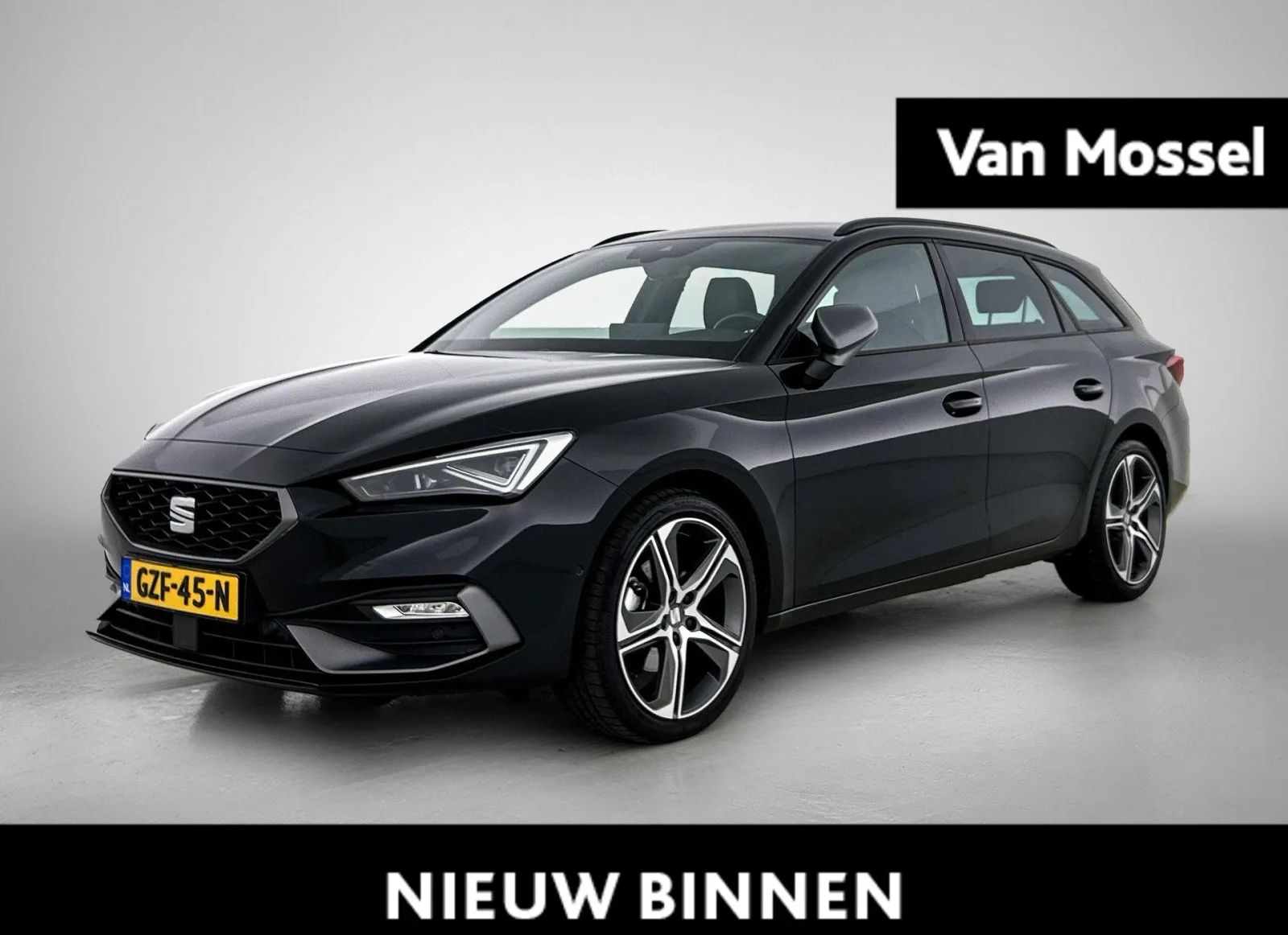 SEAT Leon Sportstourer (2025) — foto 1