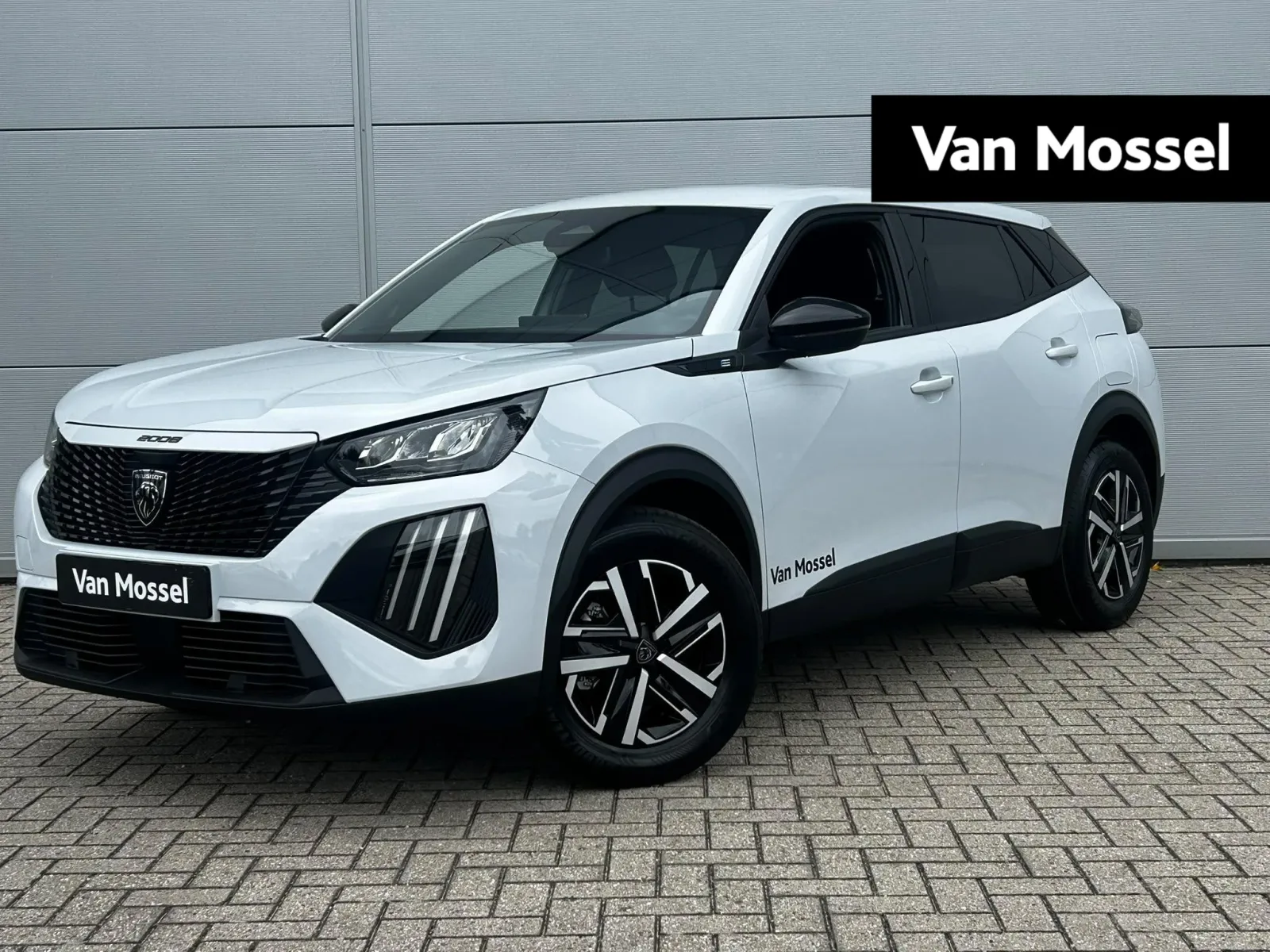 Peugeot e-2008 (2026) — foto 1