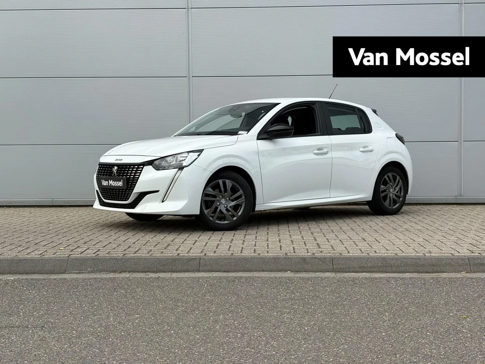 Peugeot 208 (2022) — foto 1