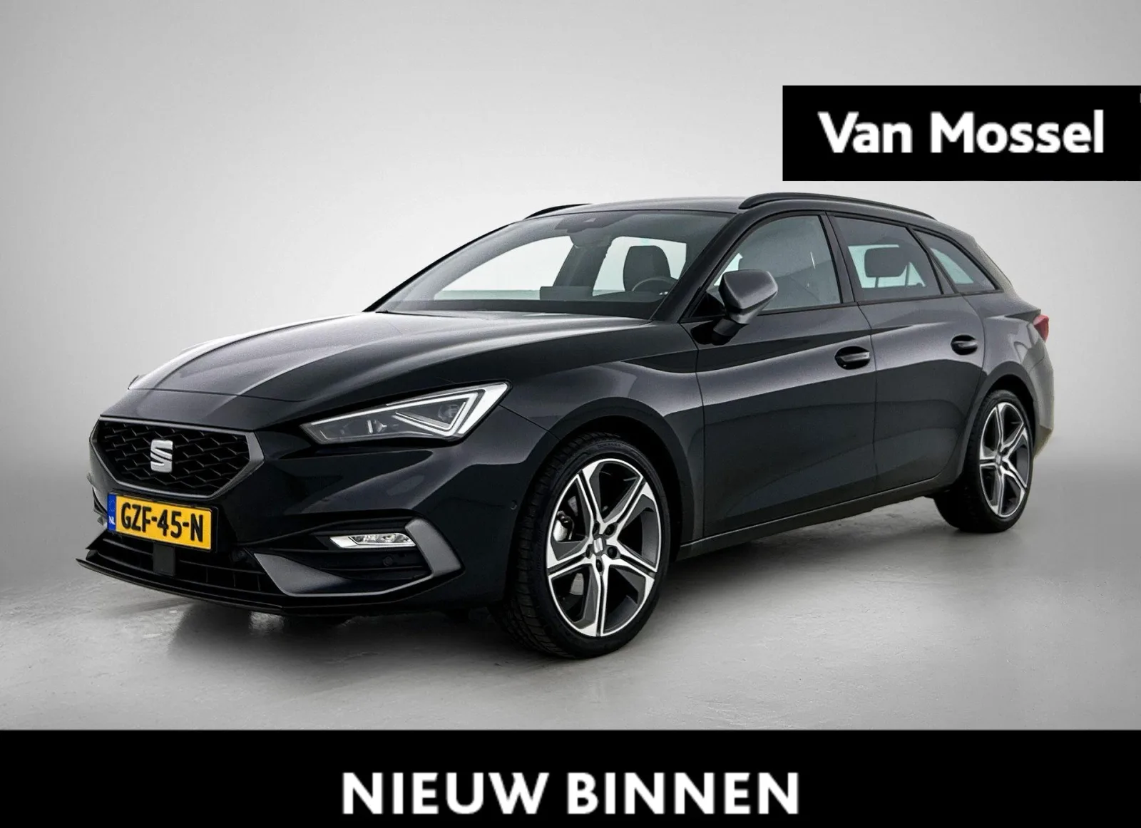 SEAT Leon Sportstourer (2025) — foto 1