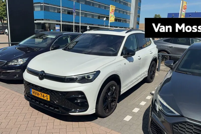 Volkswagen Tiguan (2025)