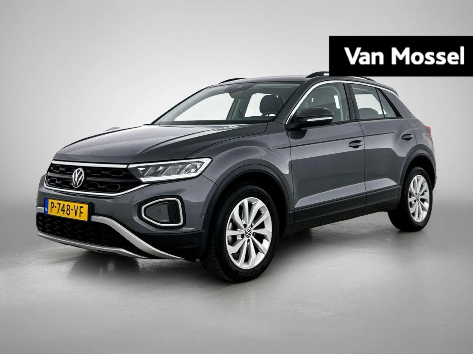 Volkswagen T-Roc (2022) — foto 1