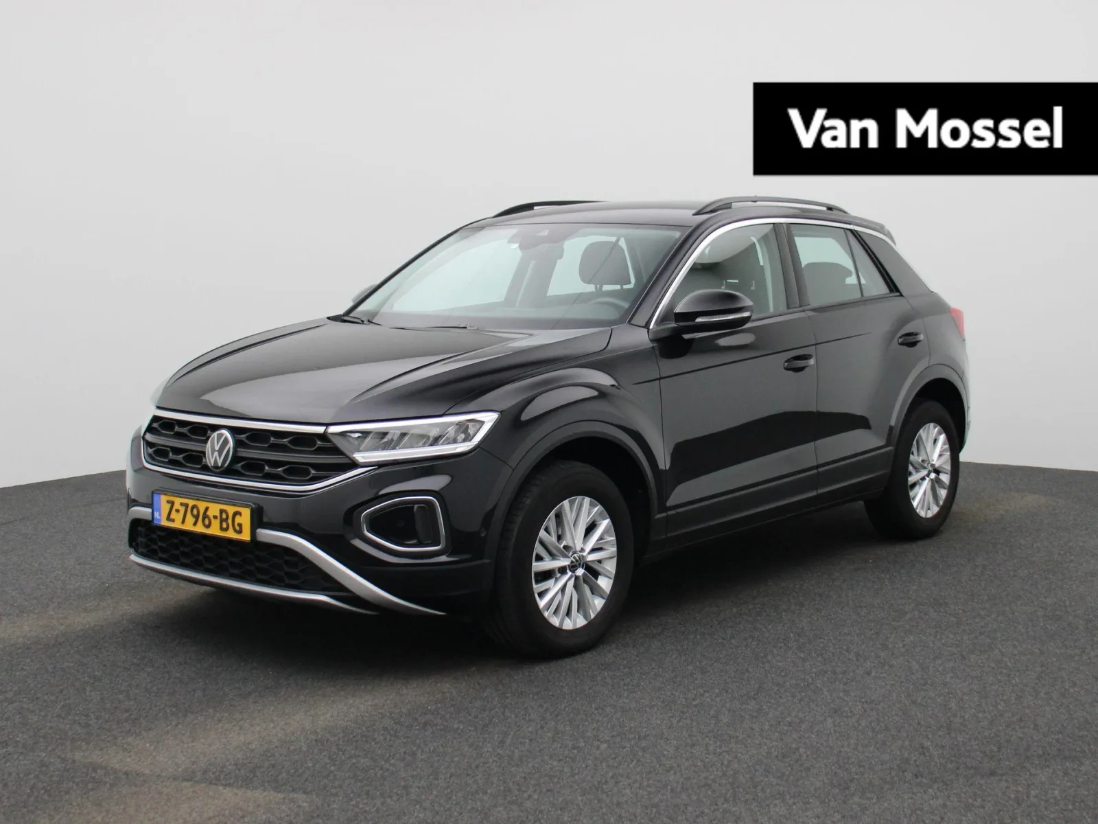Volkswagen T-Roc (2023) — foto 1