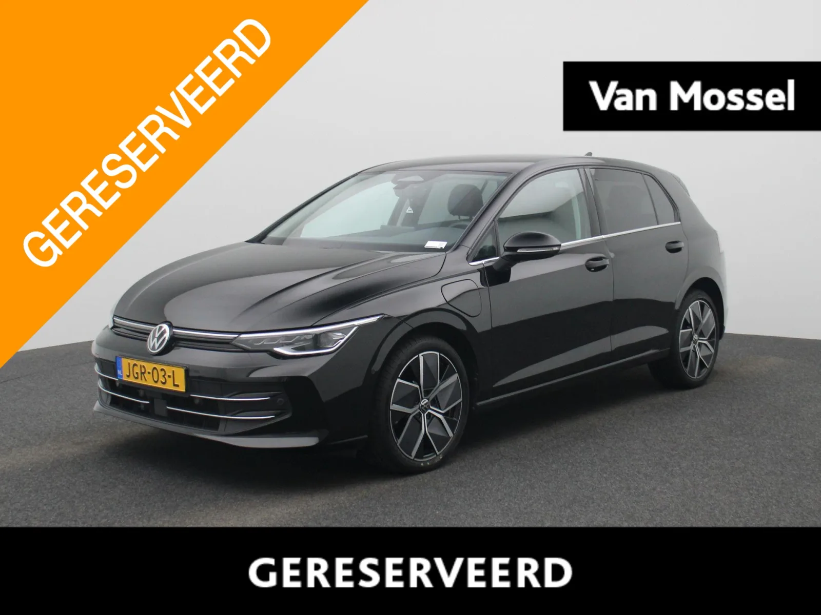 Volkswagen Golf (2025) — foto 1
