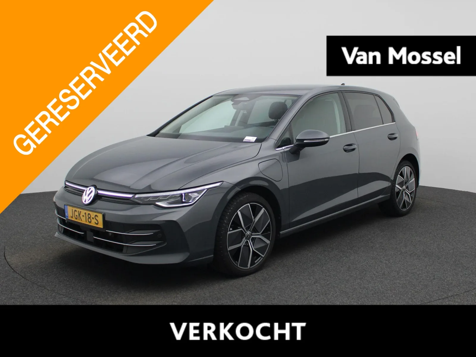 Volkswagen Golf (2025) — foto 1