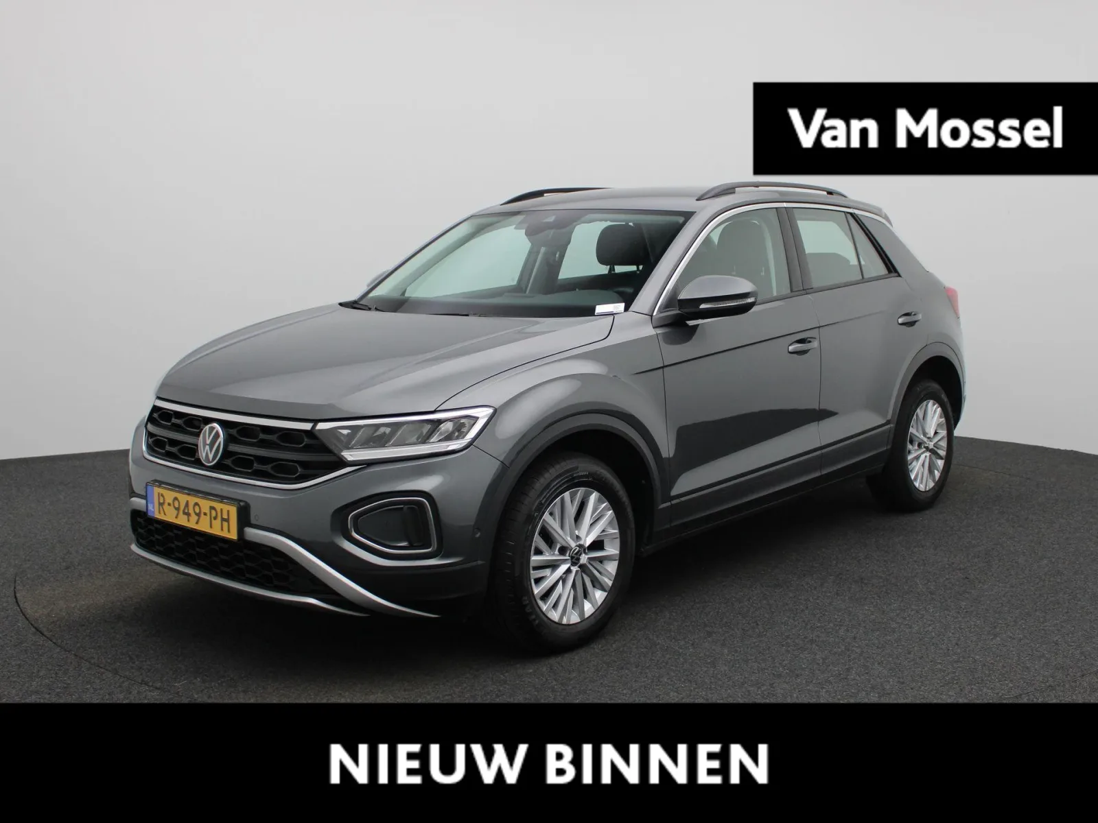 Volkswagen T-Roc (2022) — foto 1